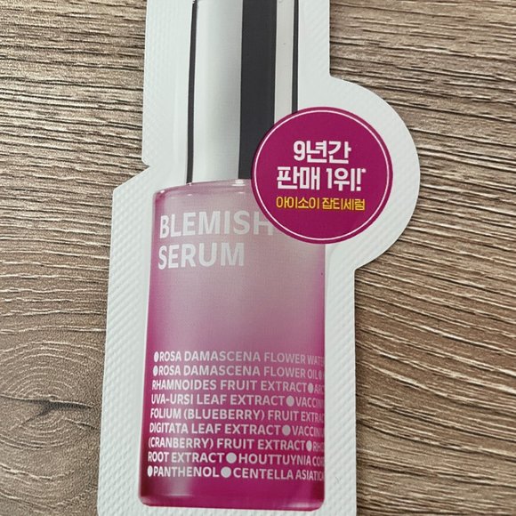 K Beauty Skincare Bundle with Bonus Travel Pouch - Picture 5 of 10